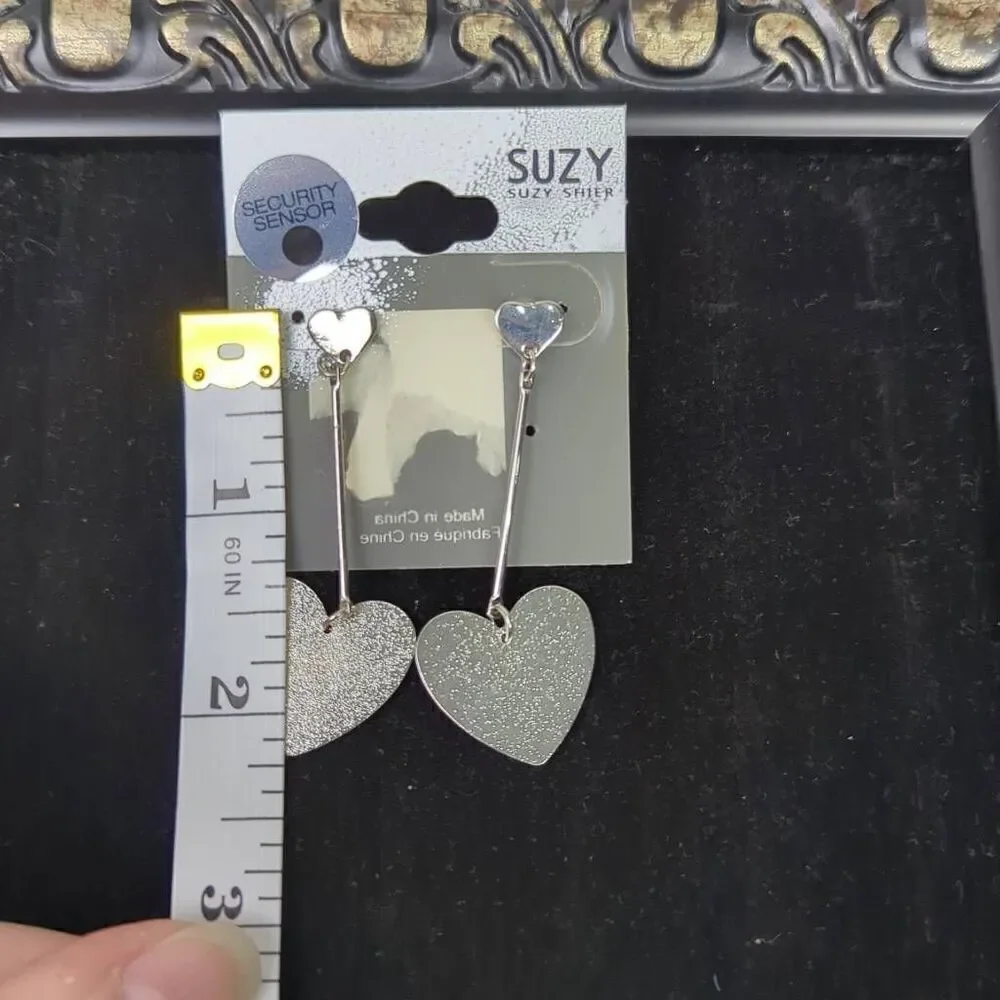 Suzy Shier Silver Tone Heart Drop Earrings Brand New 2